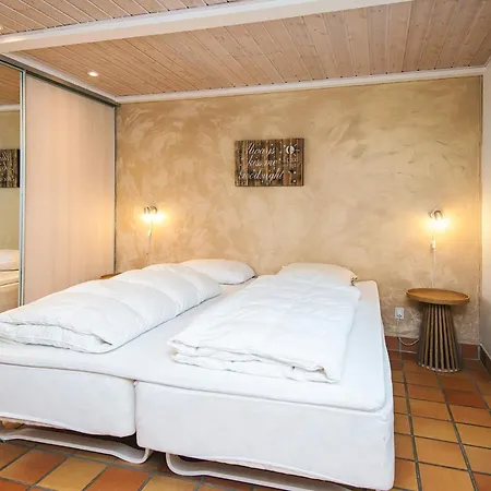 4 Star In Henne * Henne Strand