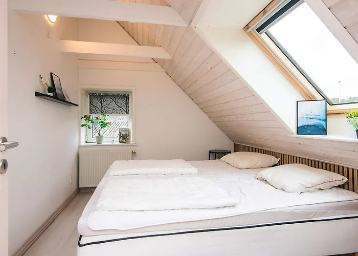 Holiday home 4 Star In Henne