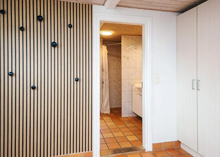 Holiday home 4 Star In Henne *