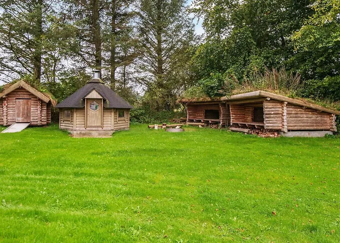 Feriehus 4 Star In Henne *