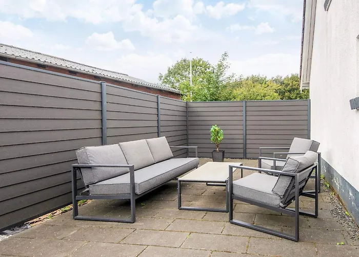 4 Star In Henne Holiday home