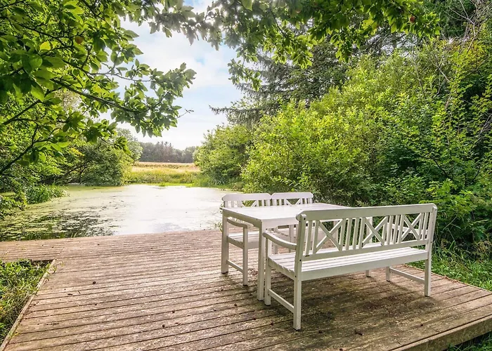 4 Star In Henne Holiday home